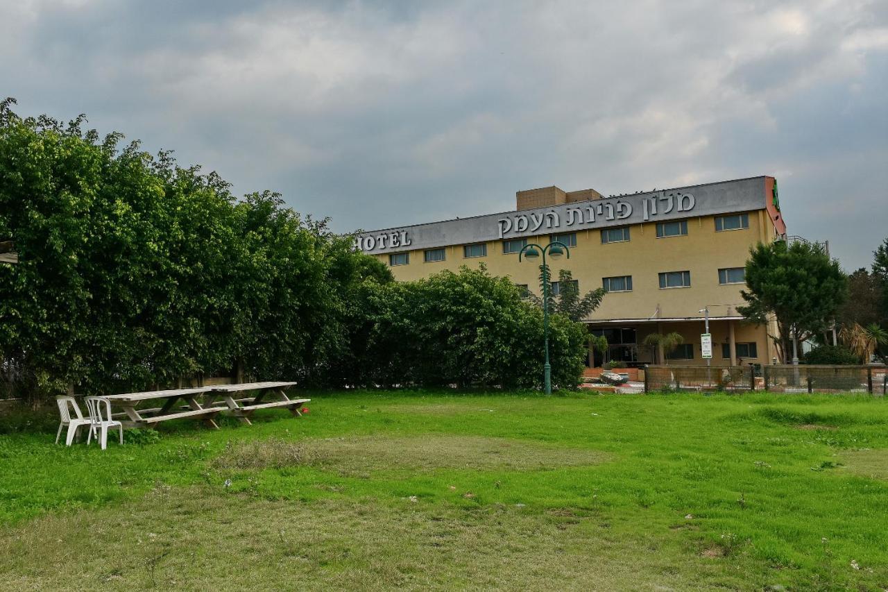Pearl Of The Valley Hotel Kfar Tavor Eksteriør billede