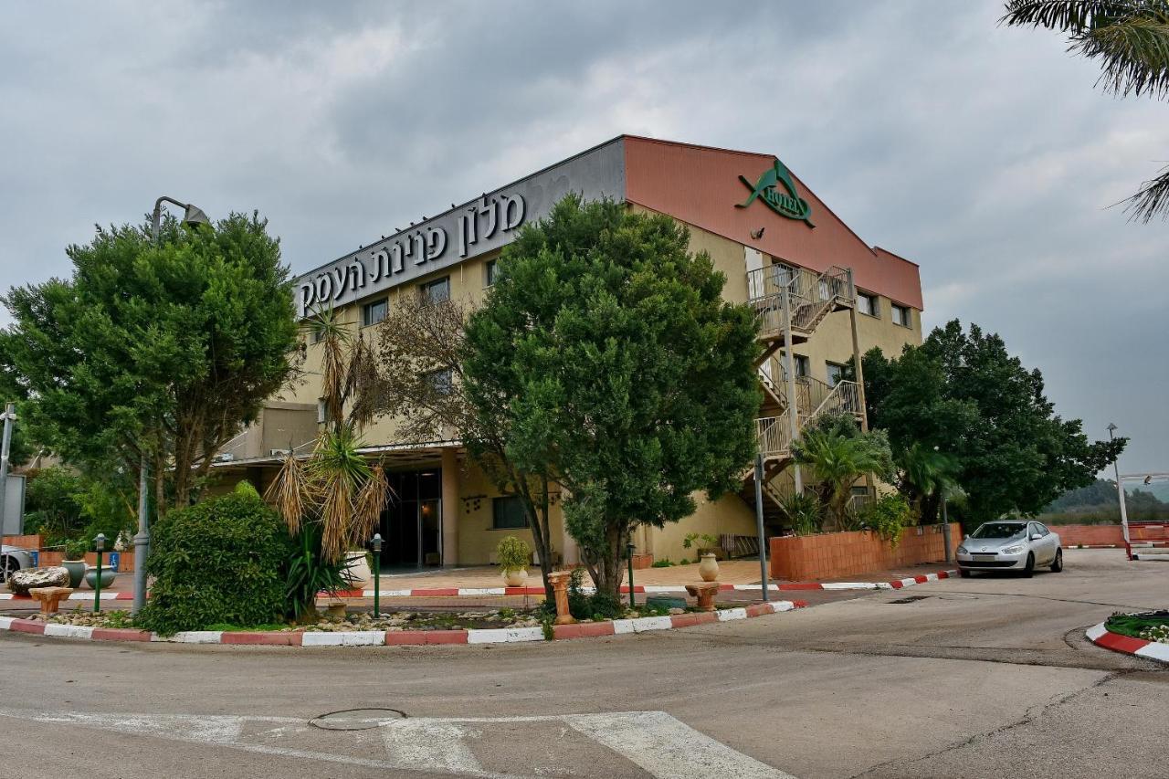 Pearl Of The Valley Hotel Kfar Tavor Eksteriør billede