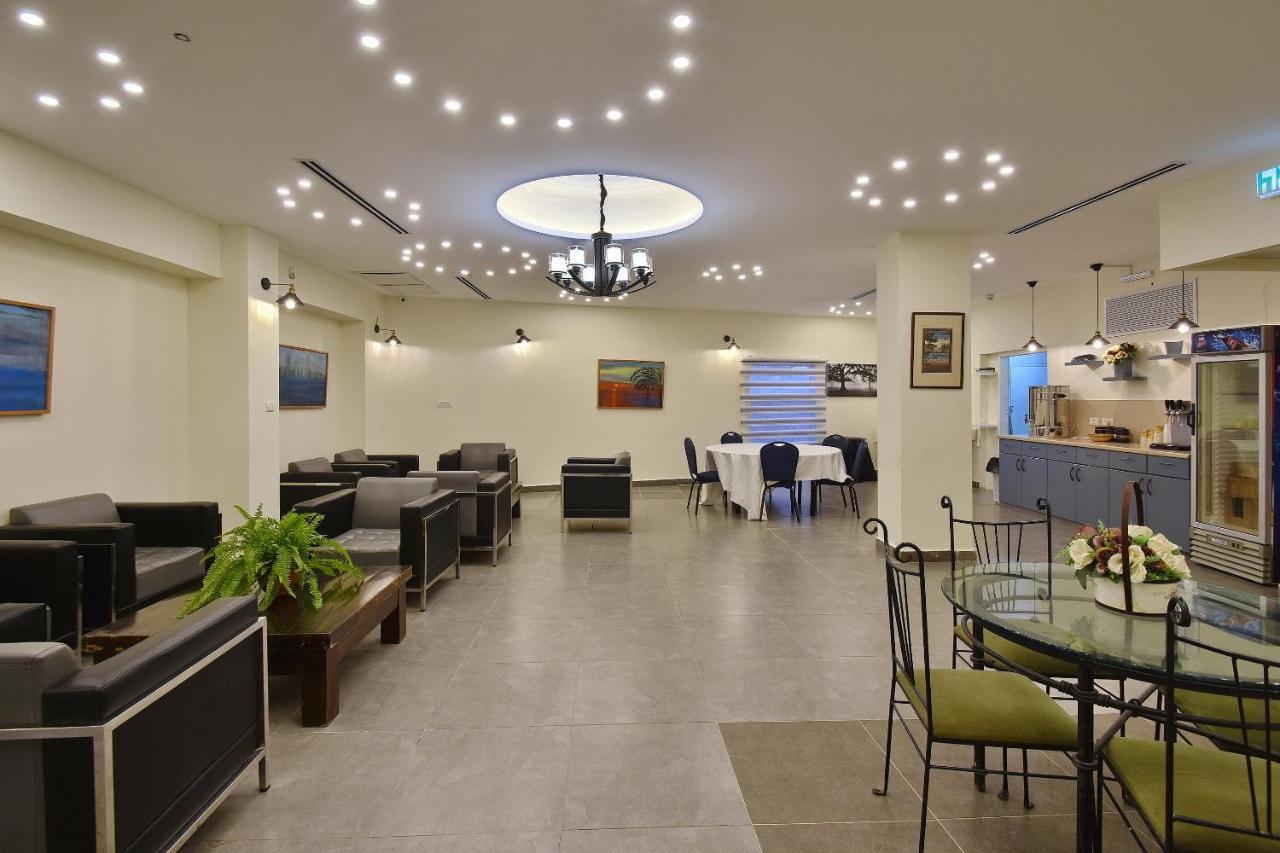 Pearl Of The Valley Hotel Kfar Tavor Eksteriør billede