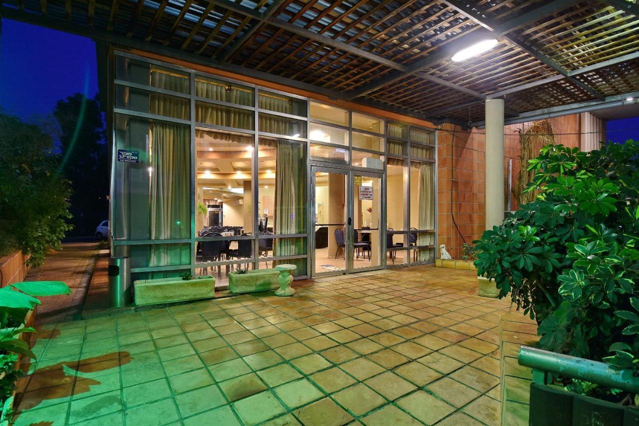 Pearl Of The Valley Hotel Kfar Tavor Eksteriør billede