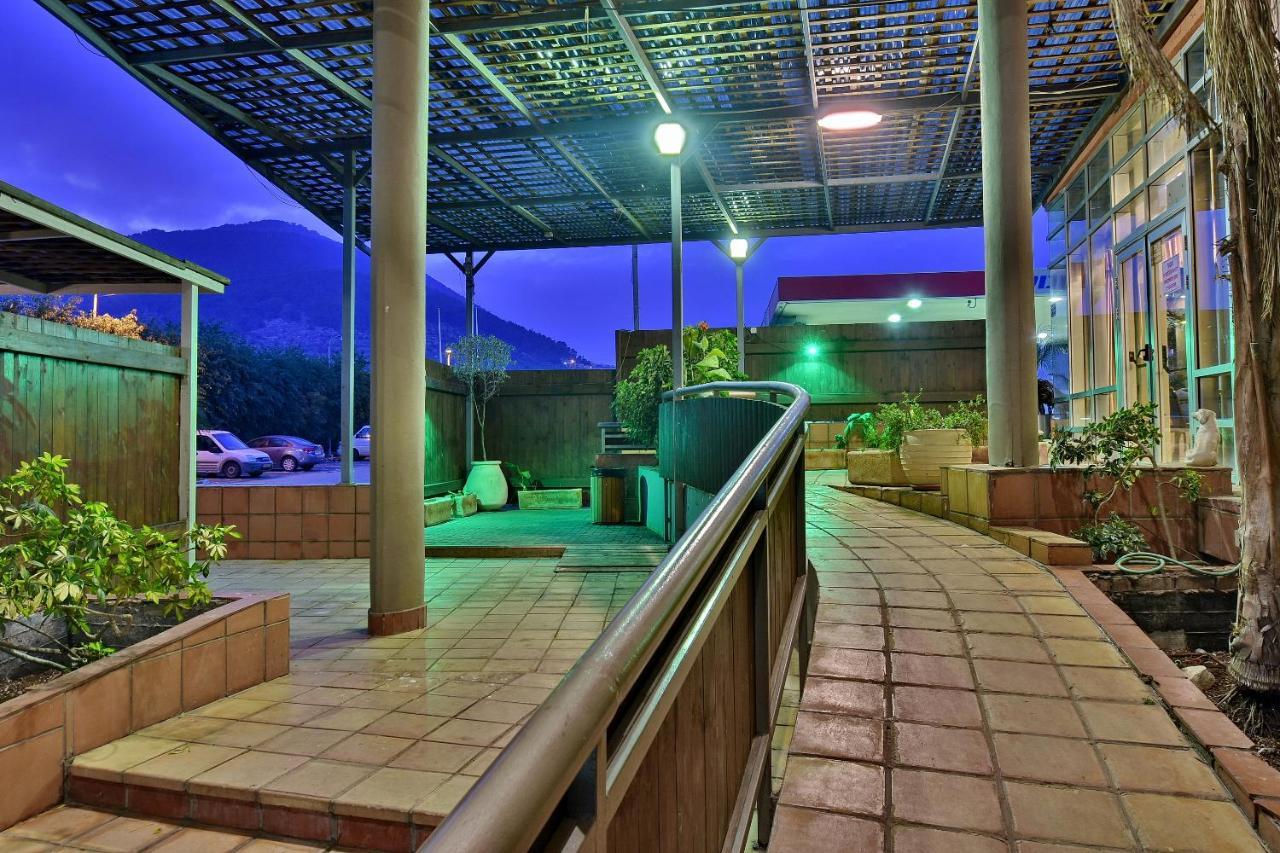 Pearl Of The Valley Hotel Kfar Tavor Eksteriør billede