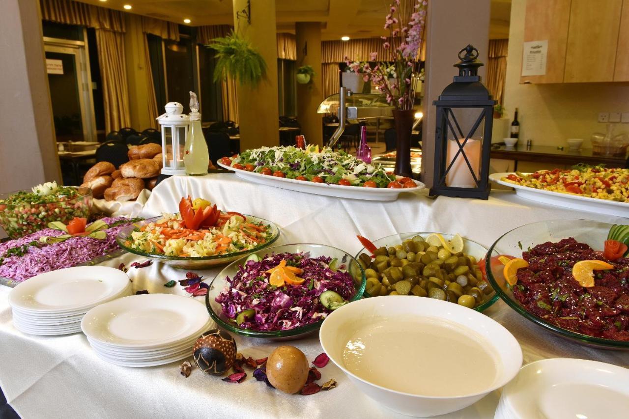 Pearl Of The Valley Hotel Kfar Tavor Eksteriør billede